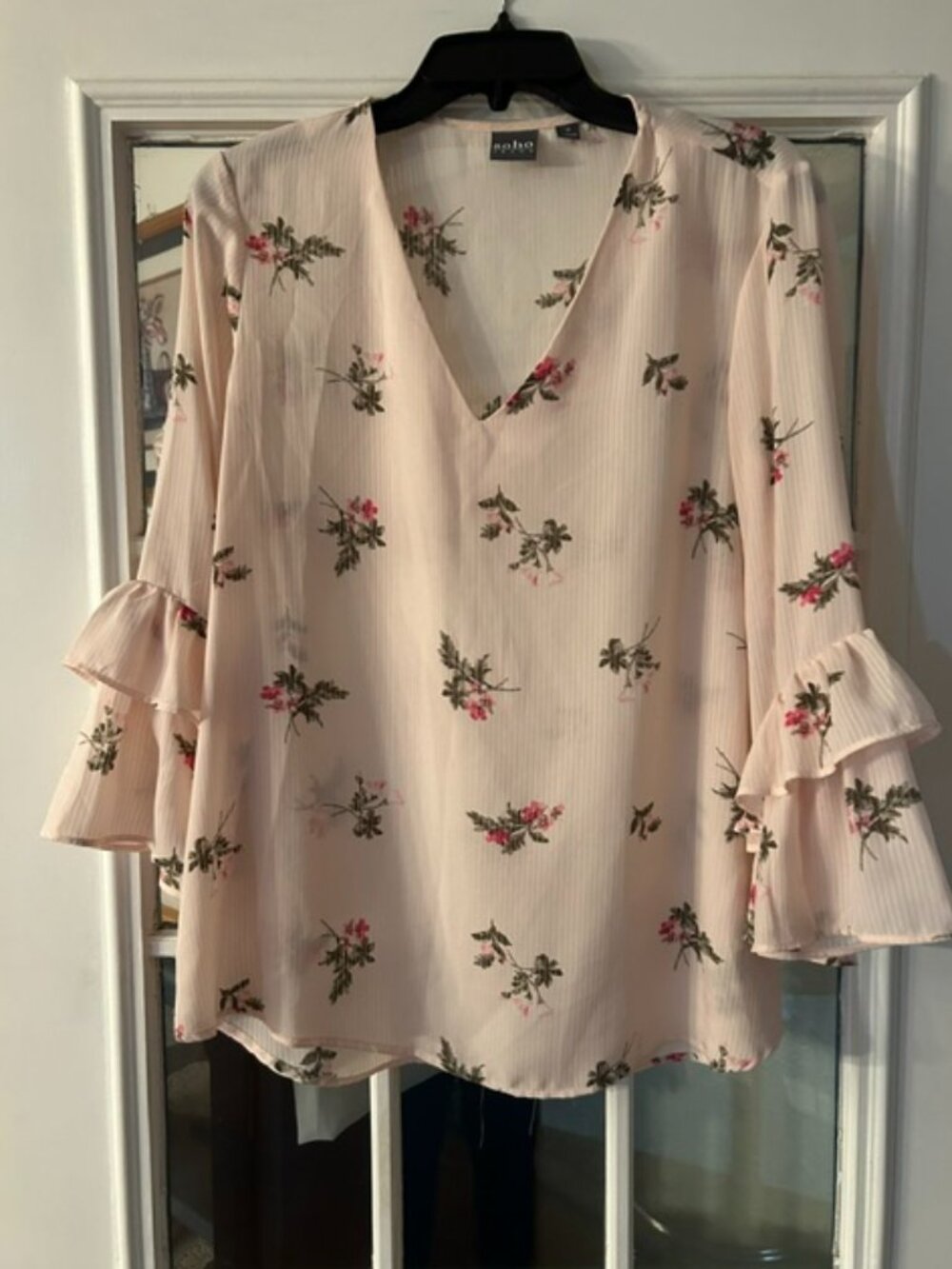 SOHO Jeans Pink Flowered 3/4 Sleeve Spring Top, Size Med